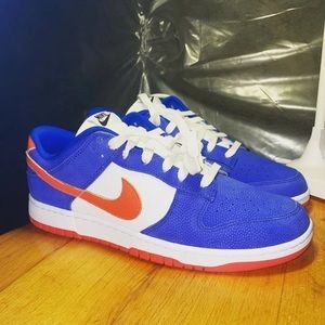 Nike Dunks